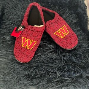 Men’s Washington Commanders Red and Black Slippers